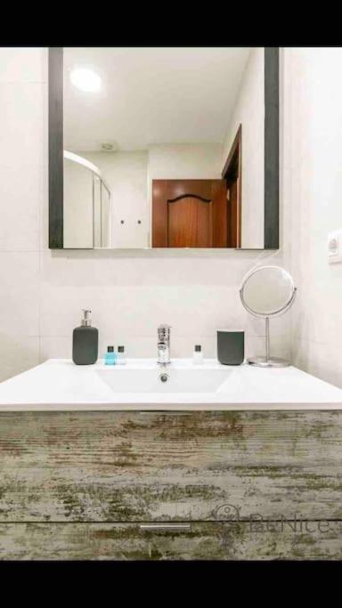 Luxury Apartamento Sevilla Centro -Triana Экстерьер фото